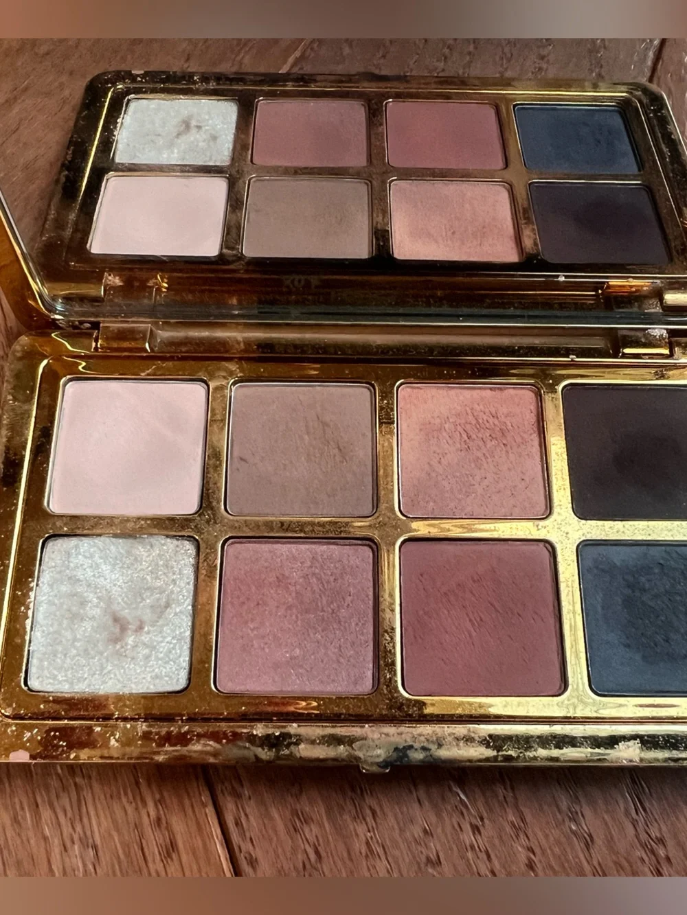 Trish McEvoy Neutral & Rose Eyeshadow Palette - 8 shades   Makeup
